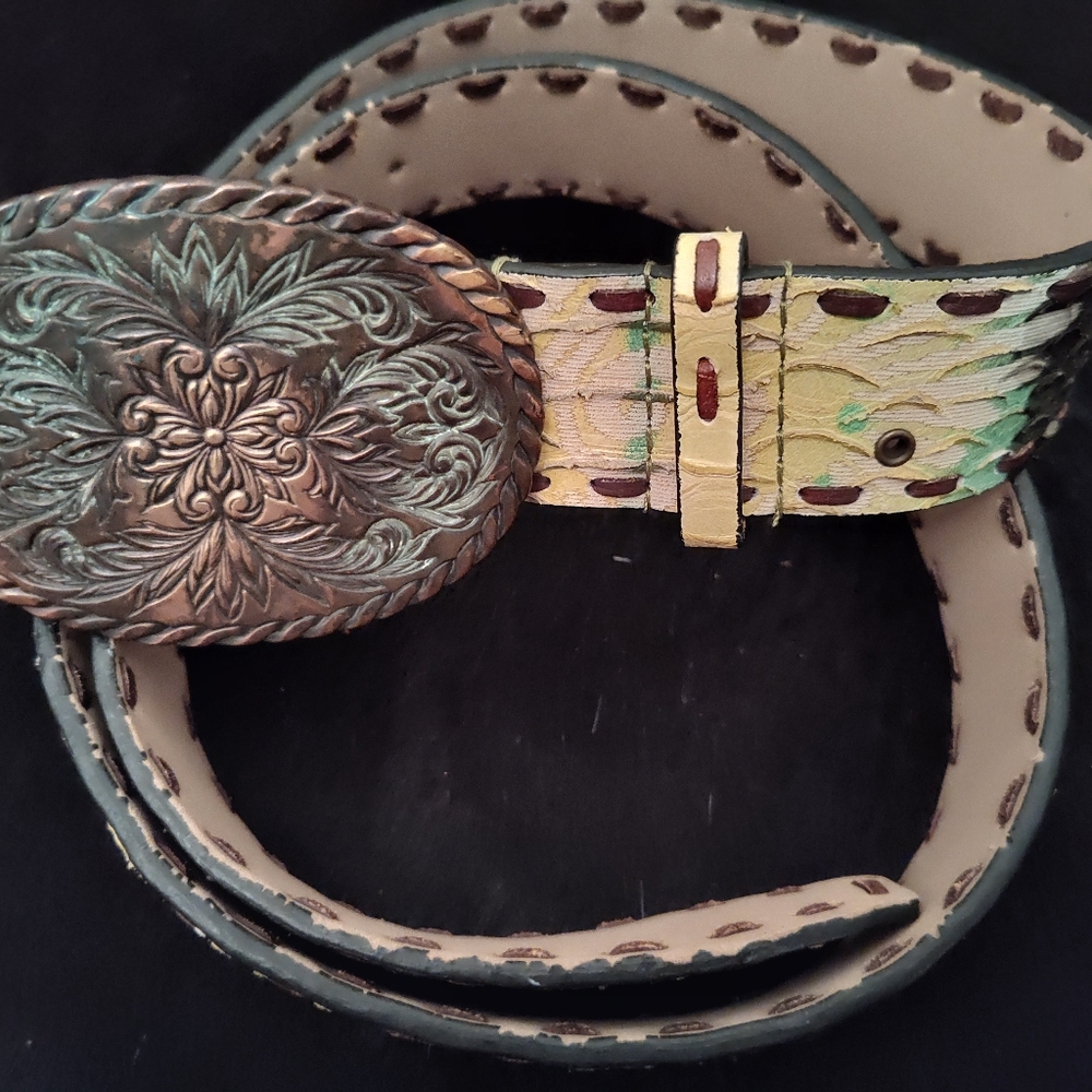 GUESS SNAKE LEATHER BELT